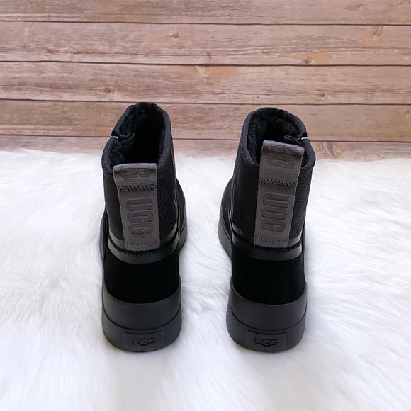 UGG Women’s Classic Tech Mini Black Waterproof Boots - Picture 6 of 8